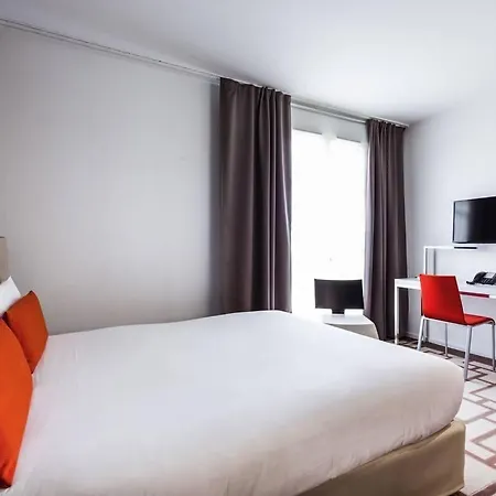 Disneyland Deluxe Flat, Outside Pool, Climatisation, 1 Min To Disney Parks Serris Extérieur photo