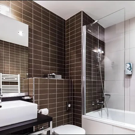 Disneyland Deluxe Flat, Outside Pool, Climatisation, 1 Min To Disney Parks Serris Extérieur photo